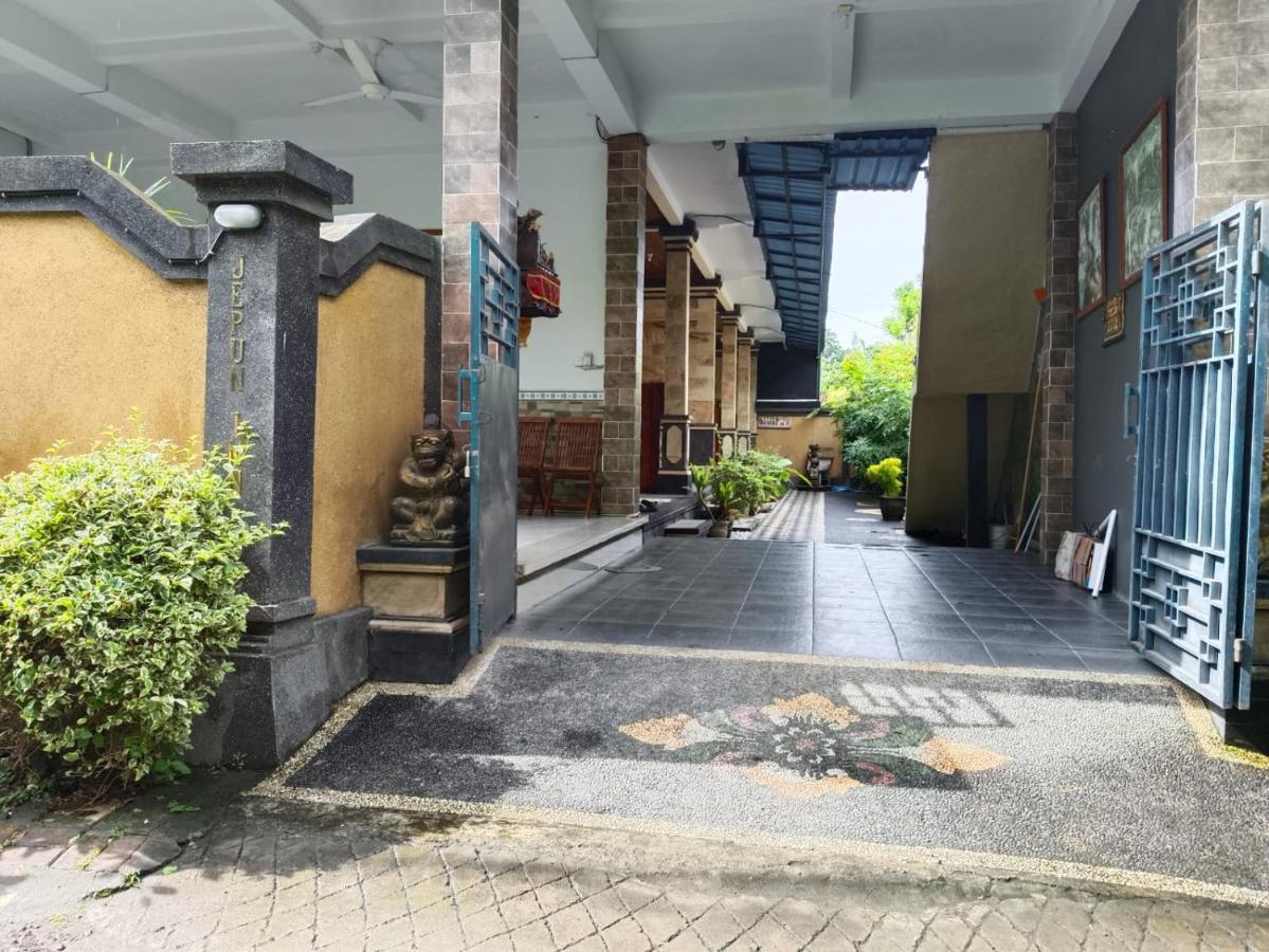 Jepun Inn パダンバイ エクステリア 写真